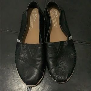 Toms leather